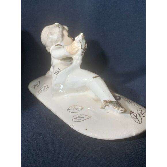 Vintage Porcelain Dish with Victorian Boy On Lid by Tilso - Picture 11 of 12